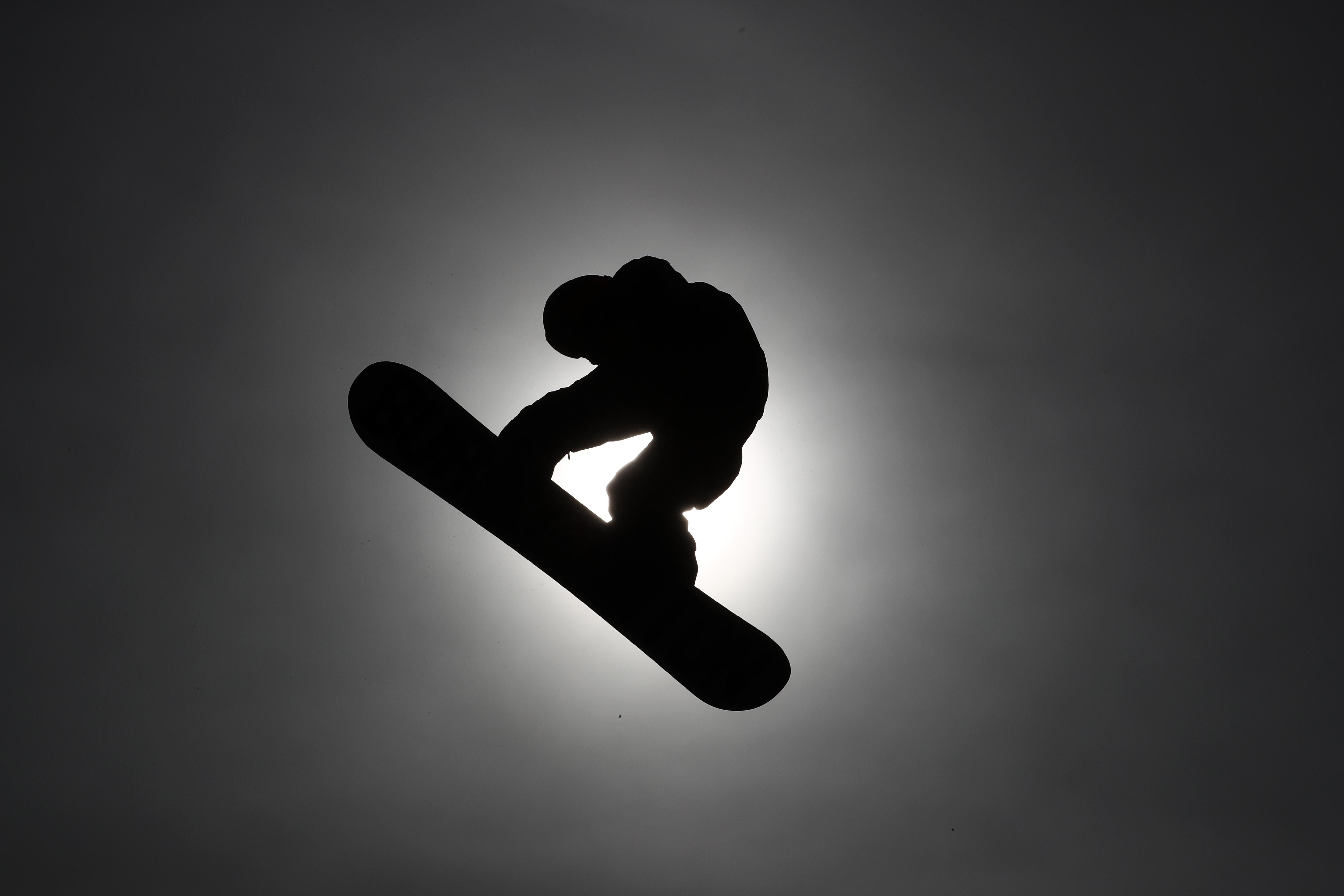 PYEONGCHANG-GUN, SOUTH KOREA - FEBRUARY 11: Mark McMorris of Canada trains ahead of the Snowboard Men's Slopestyle Final on day two of the PyeongChang 2018 Winter Olympic Games at Phoenix Snow Park on February 11, 2018 in Pyeongchang-gun, South Korea. (Photo by Al Bello/Getty Images)