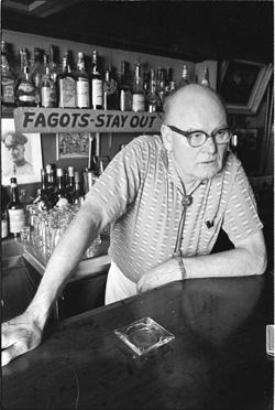 Fagots Stay out Photo in Hollywood 