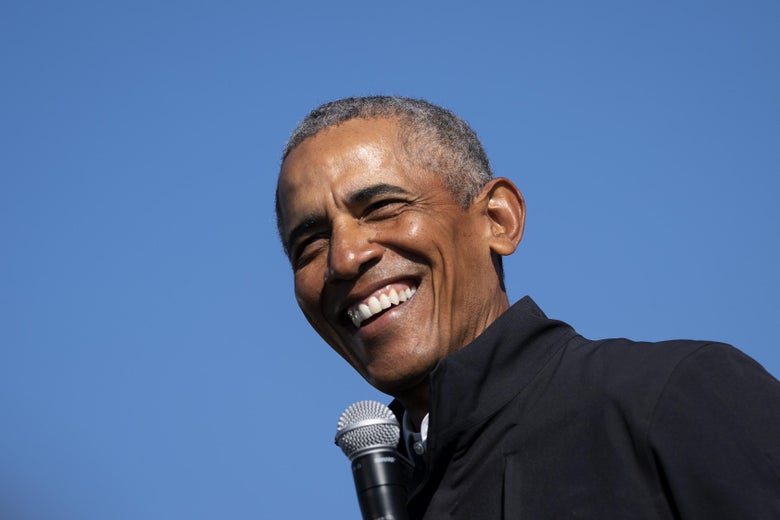 Watch Obama Casually Nail a 3-Pointer in Michigan Campaign Stop - Slate
