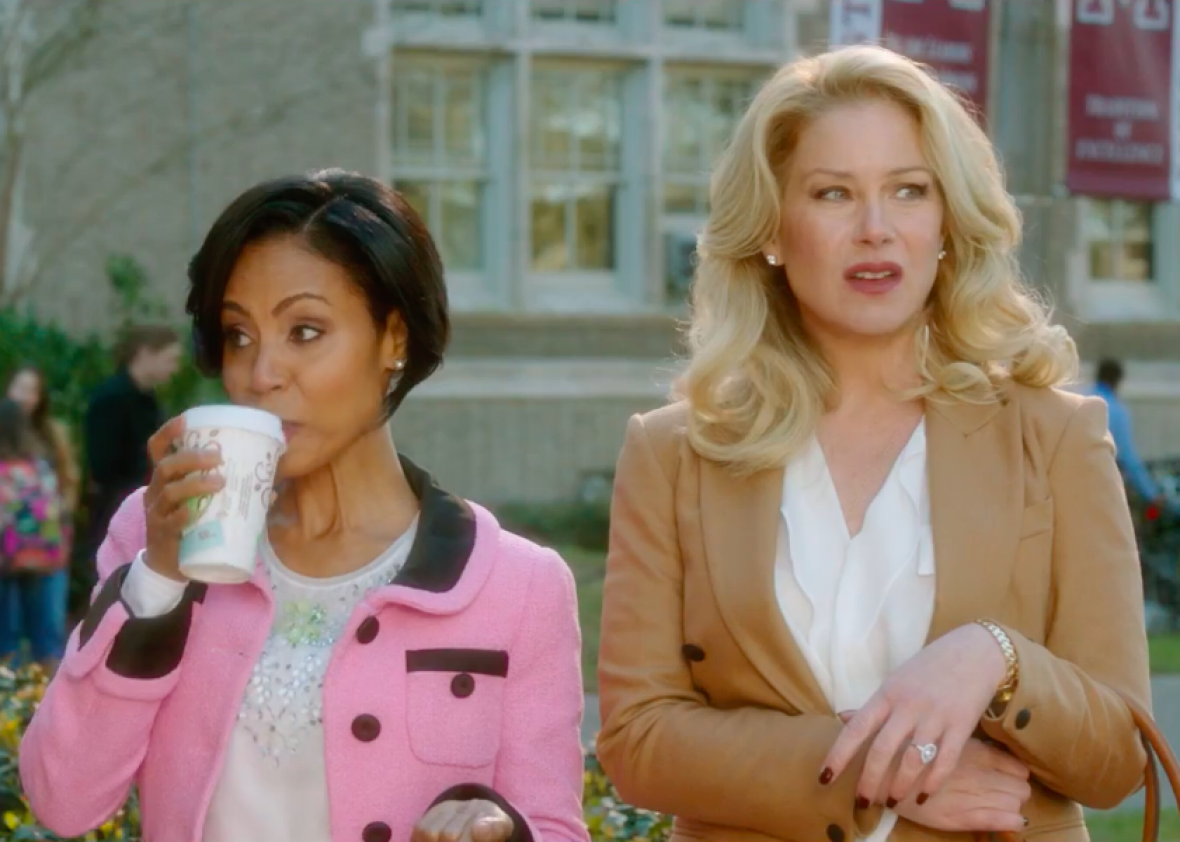 Bad Moms trailer #2 showcases Christina Applegate as PTA mom from hell (VIDEO).