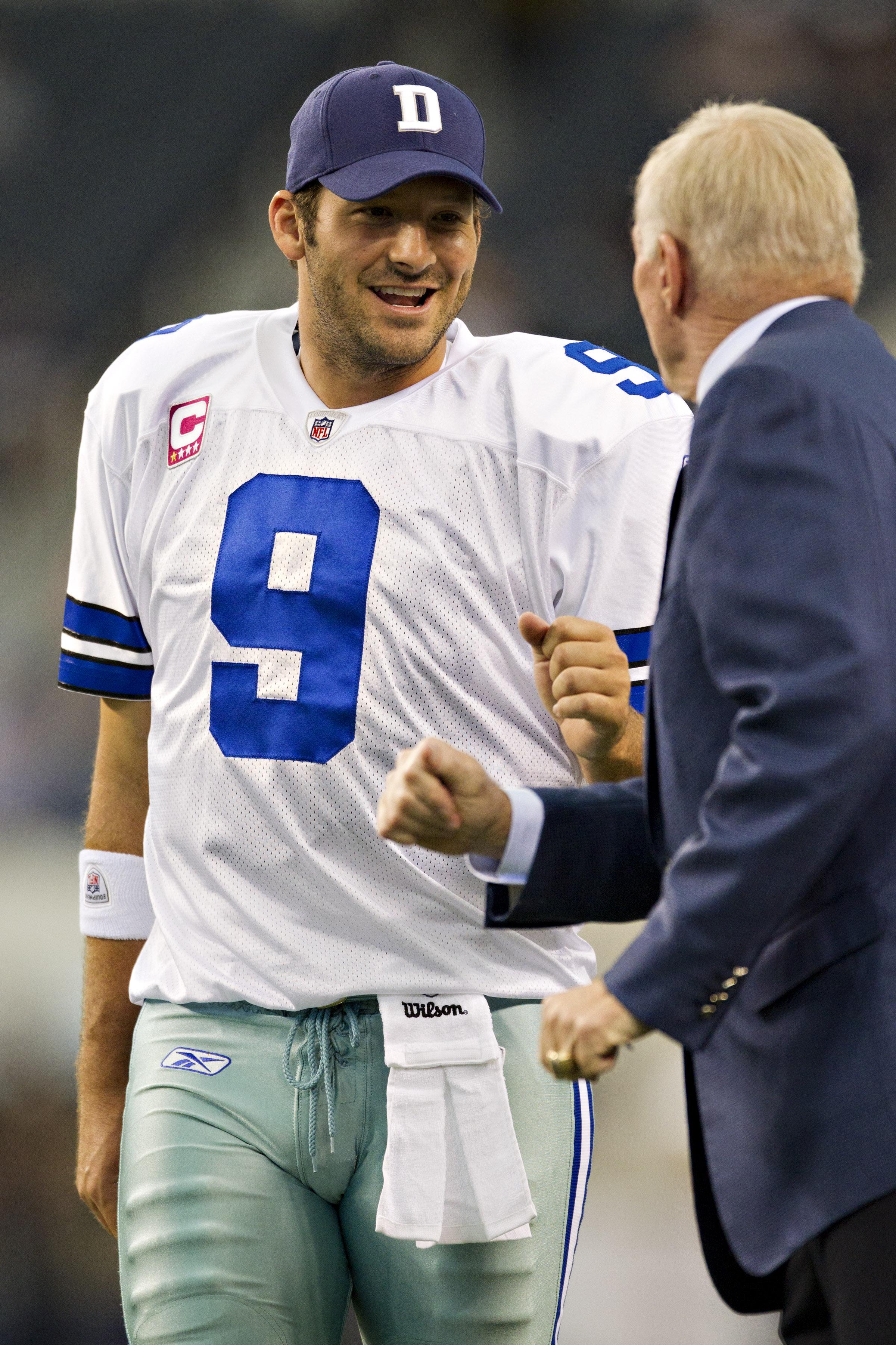 Dallas Cowboys 2011 America S Team Is An Ever Regenerating Tim Tebow