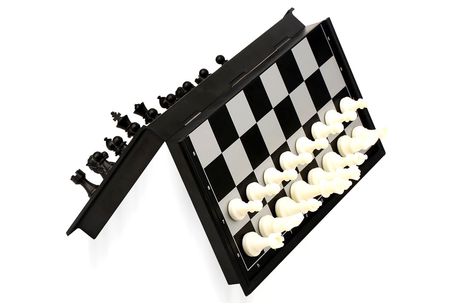 Magnetic chess set