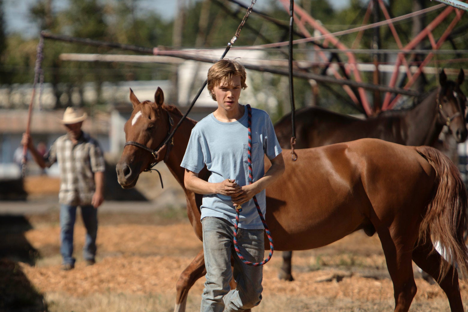 Charlie Plummer as Charley with his horse in Lean on Pete.