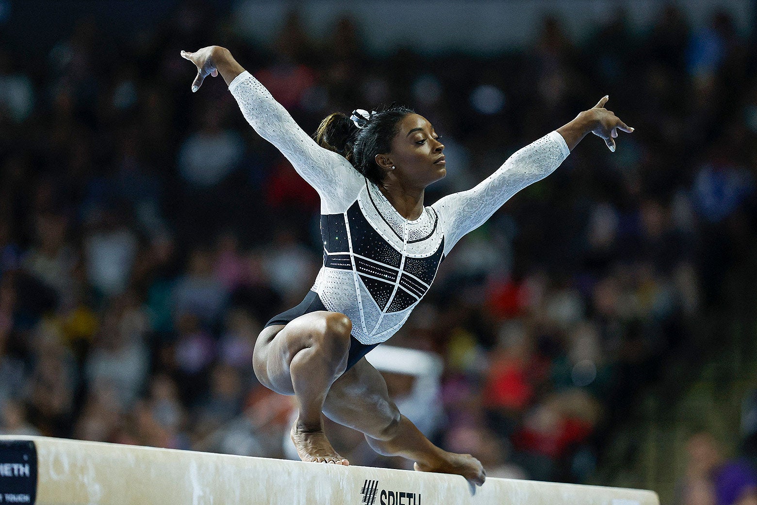 Simone Biles returns to gymnastics competition and blows the roof