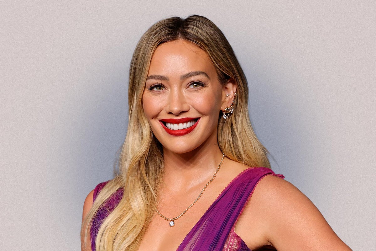 Hilary Duff's new album pulls off a magic trick. Hilary Duff's new album pulls off a magic trick.