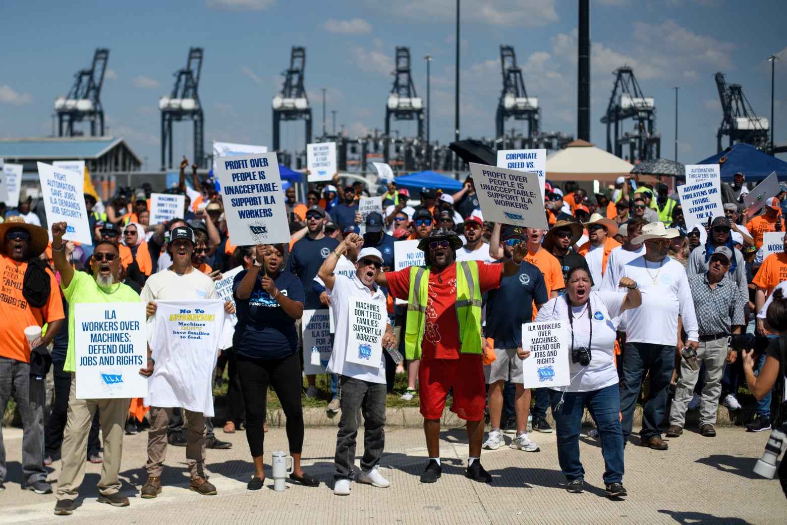 Everyone Is Getting the Dockworkers Strike All Wrong