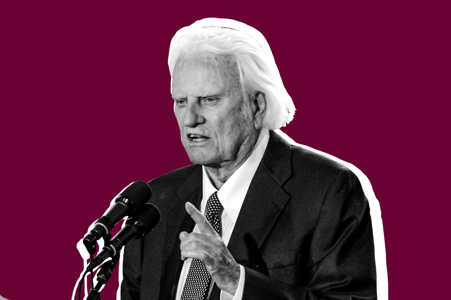 Billy Graham addresses the audience from the stage during the Billy Graham Library dedication service on May 31, 2007, in Charlotte, North Carolina.
