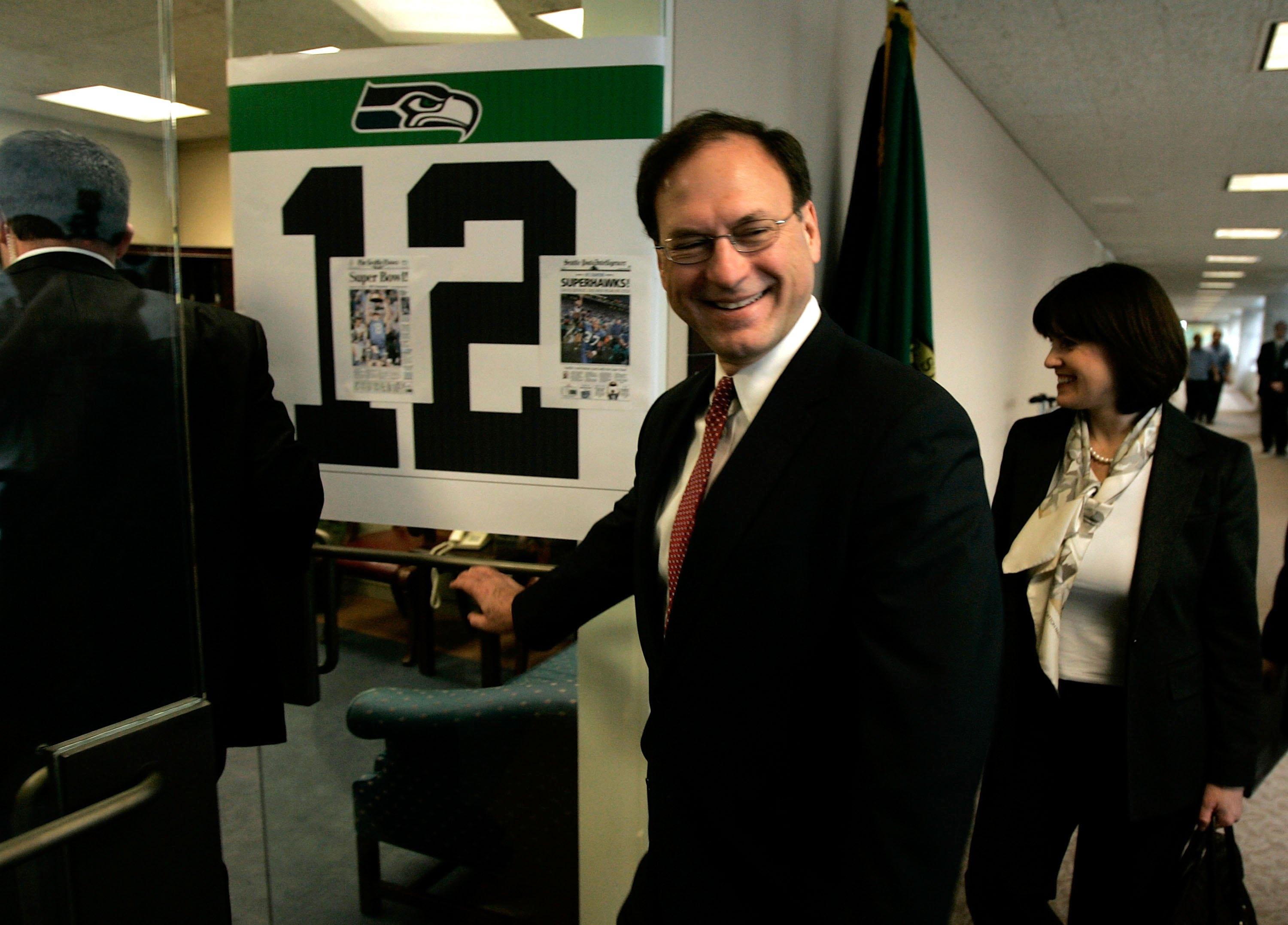 All the Ways Alito&rsquo;s Opinion Might Criminalize Pregnancy