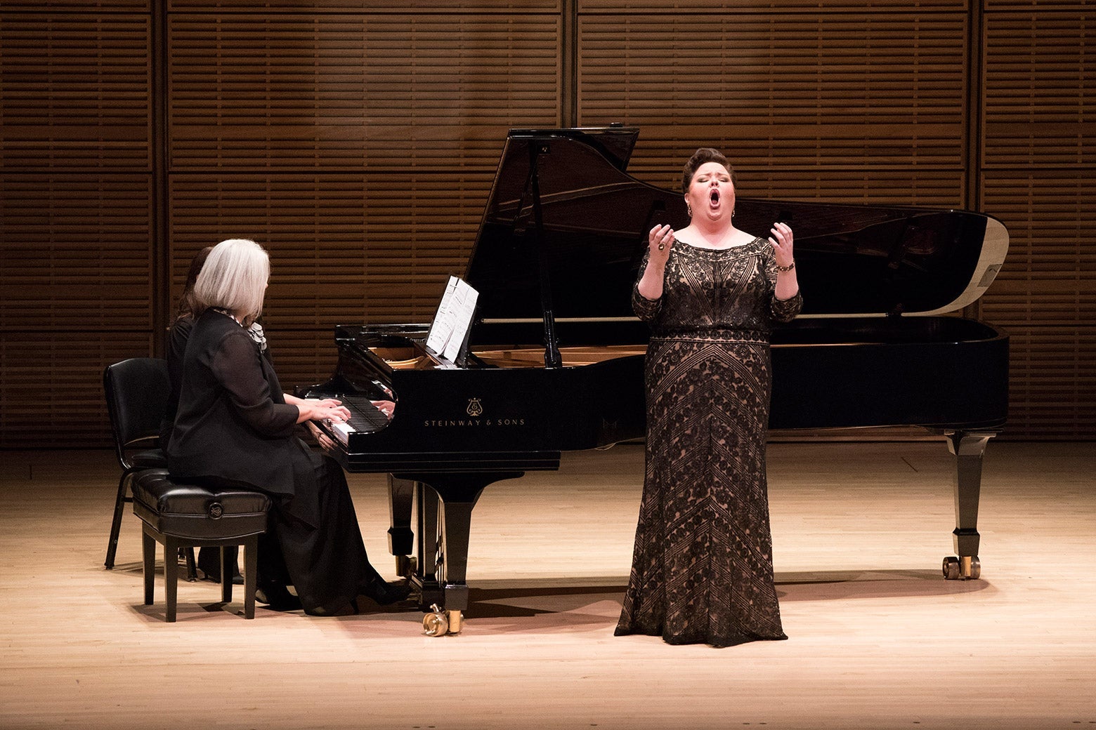 A MezzoSoprano Sings Love Songs to Women Flipboard