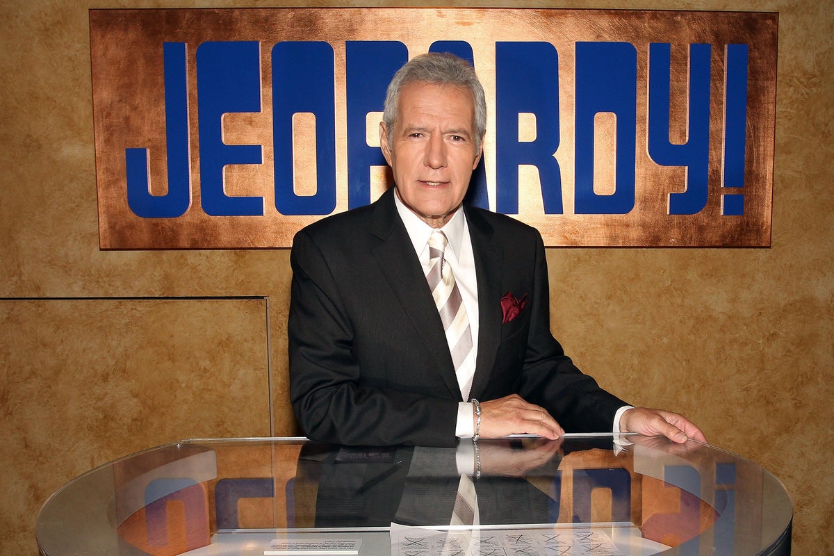 alex-trebek-has-died-fans-friends-and-former-contestants-are-paying-tribute-on-social-media