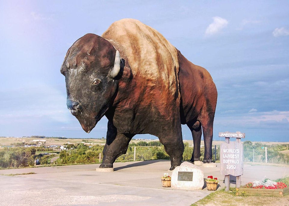 world-s-biggest-roadside-attractions-a-history-of-world-s-largest