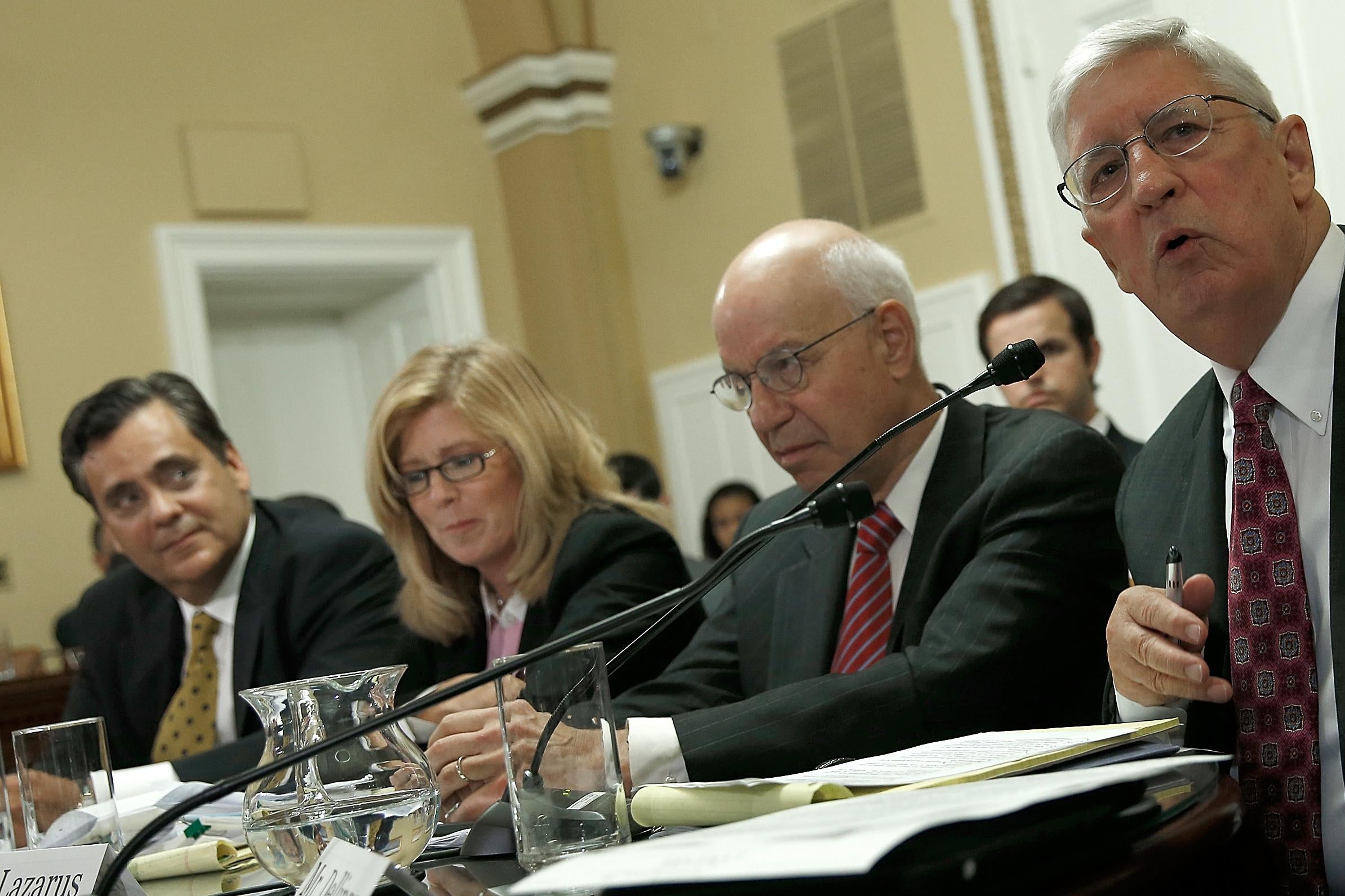 Walter Dellinger testifying at a House Rules Committee hearing July 16, 2014.