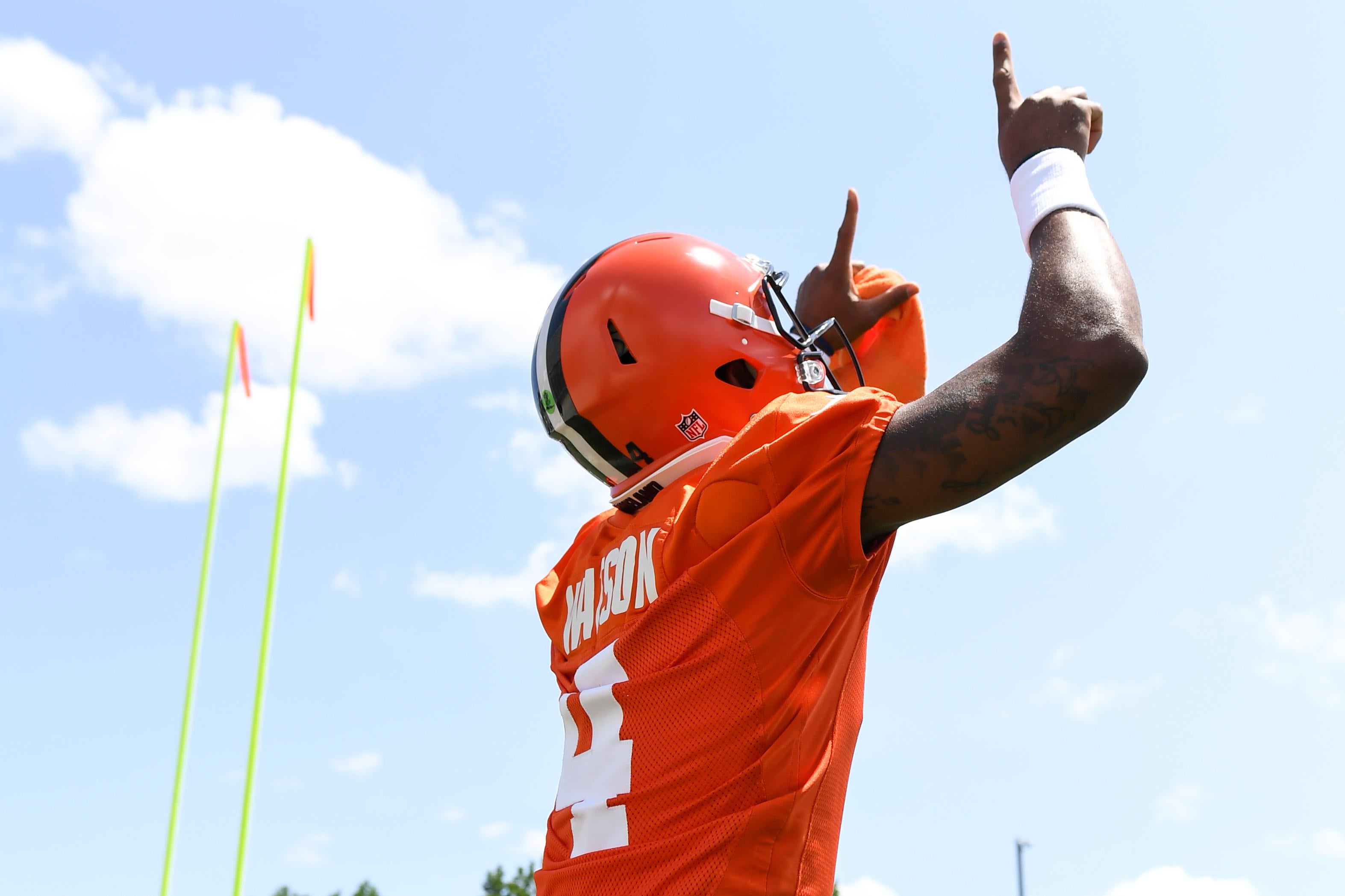 What to know about the Deshaun Watson controversy as NFL preseason kicks  off - OPB