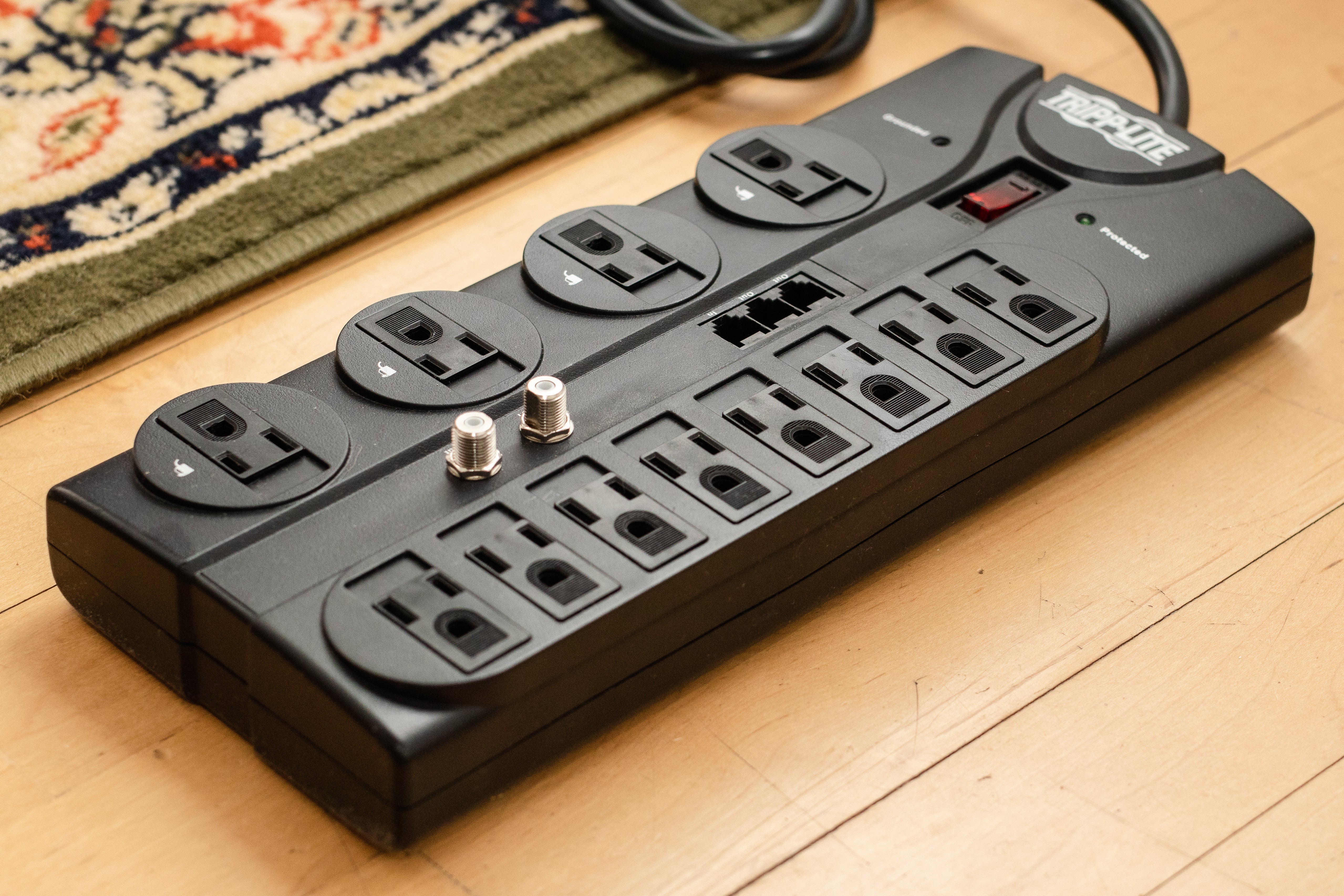 Tripp Lite 12-Outlet Surge Protector