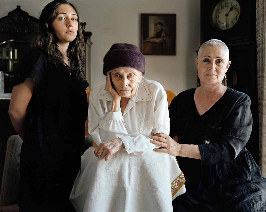 Ruth Chaya Leonov-Carmely, Nechama Weitman, Pnina Leonov, 2010