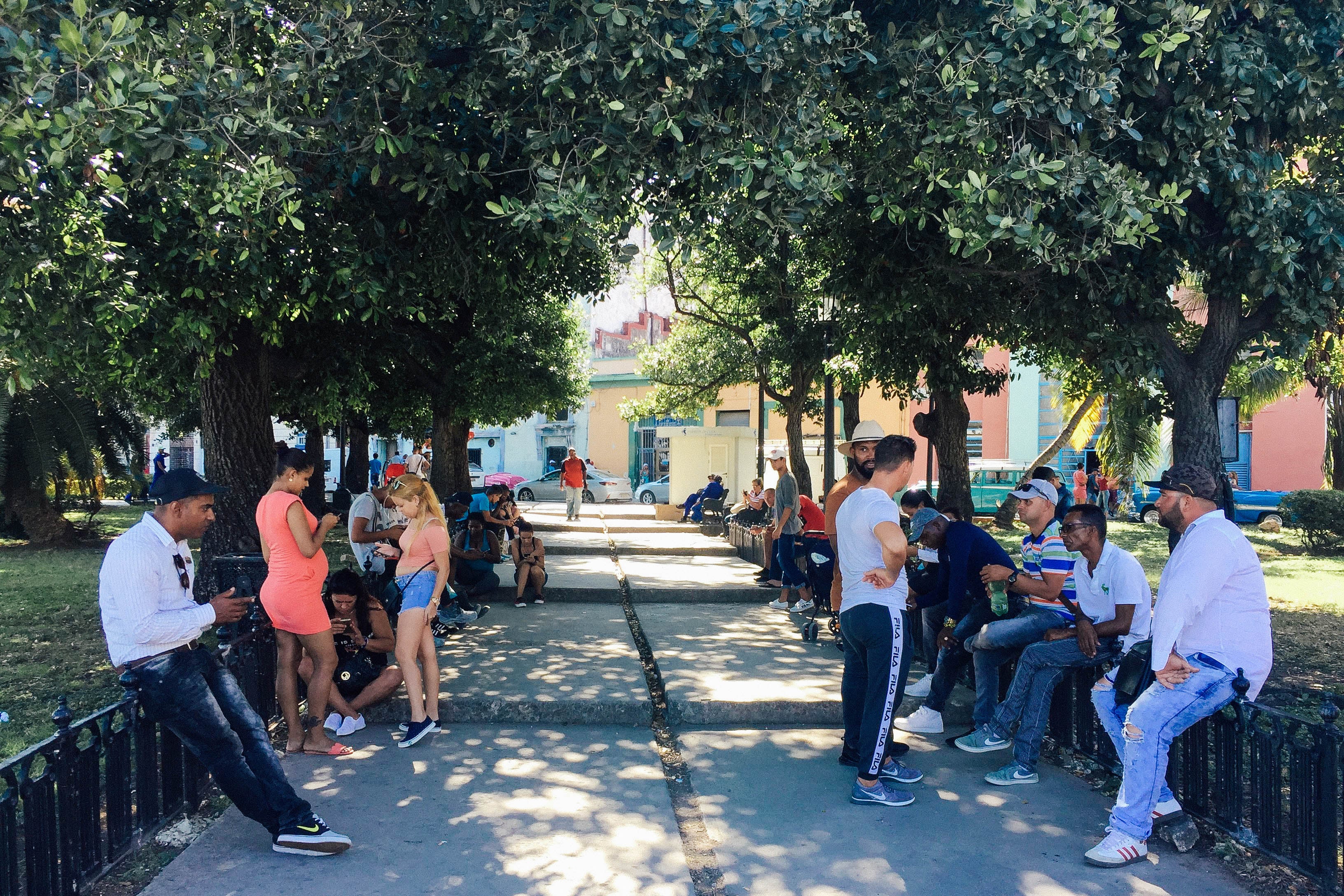 At a portside park in Old Havana, locals browse Facebook and blast the latest reggaeton hits off their phones, all connected via Havana’s network of illegal, informal internet hotspots.