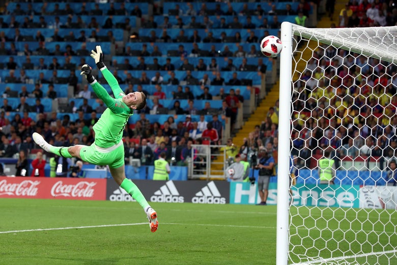 replay Jordan Pickford on Mateas Uribe in World Cup win over Colombia.