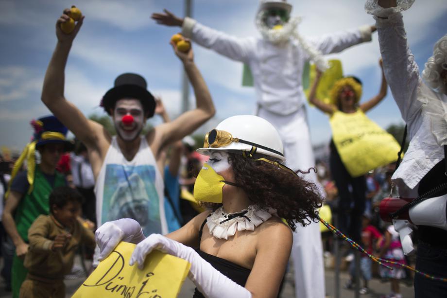 A Turkish art group preforms in support of protesters in Taksim Square on June 5, 2013 in Istanbul, Turkey.