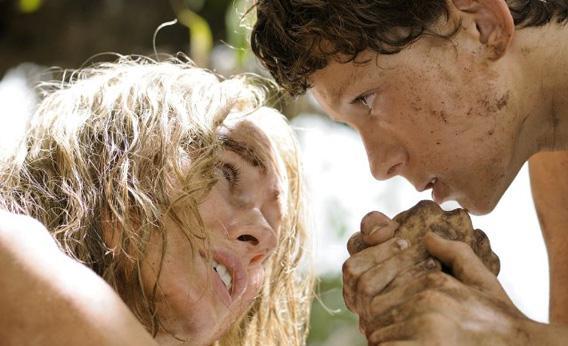 Naomi Watts and Tom Holland in The Impossible.