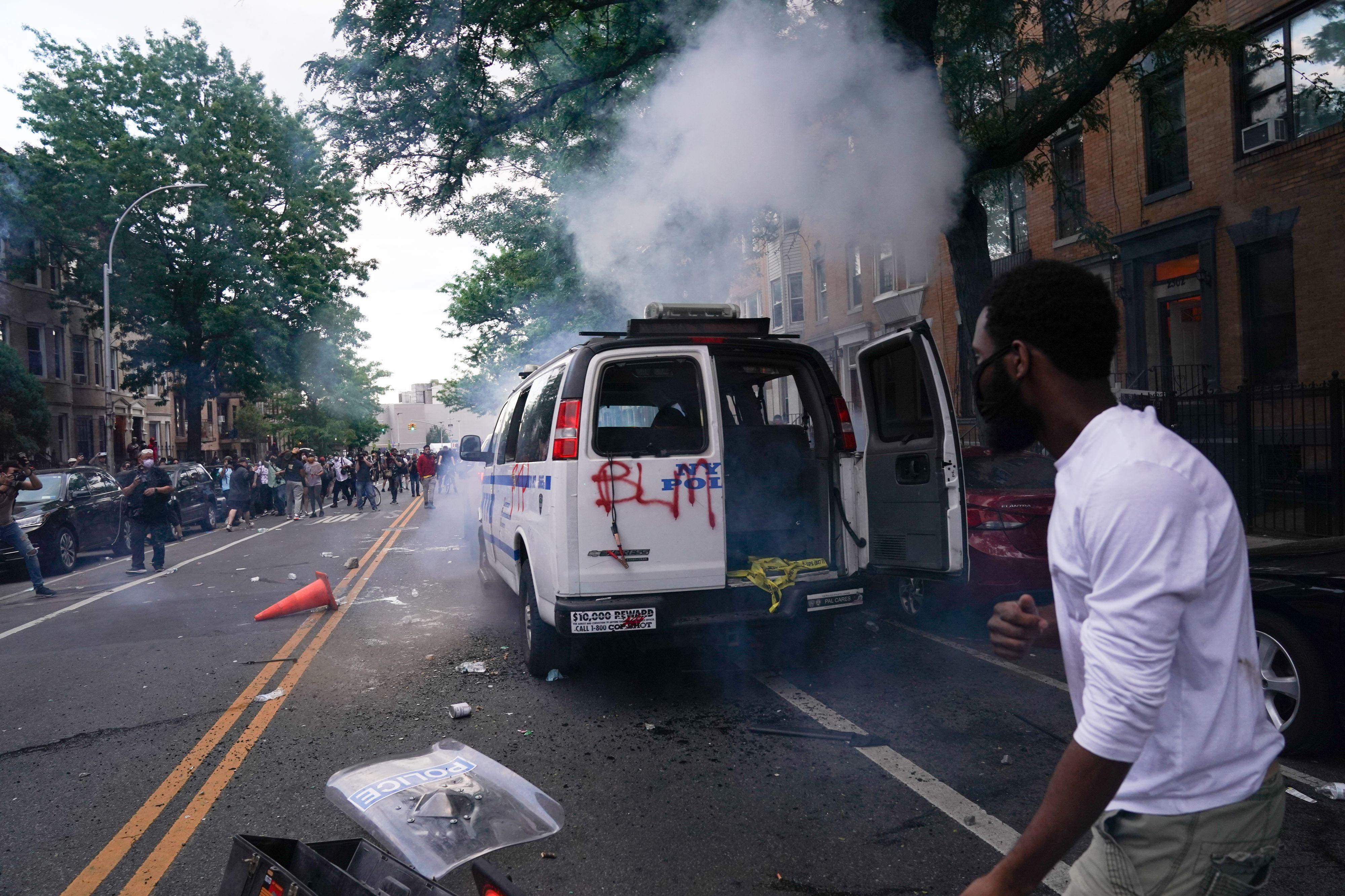 NYPD Cruisers Drive Into Protesters In Brooklyn In Third Night Of ...