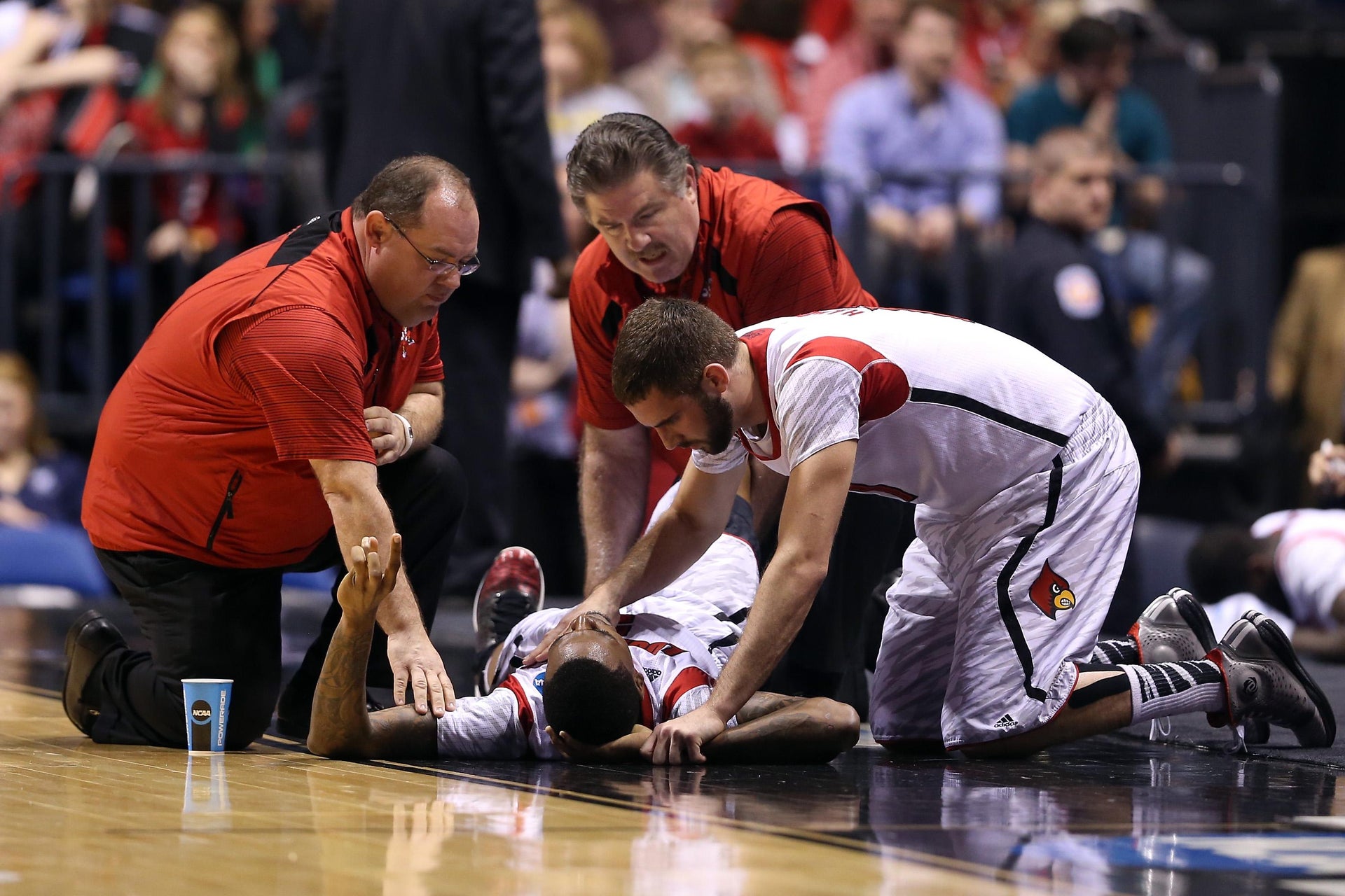 Kevin WareLeg Injury Louisville basketball player has surgery