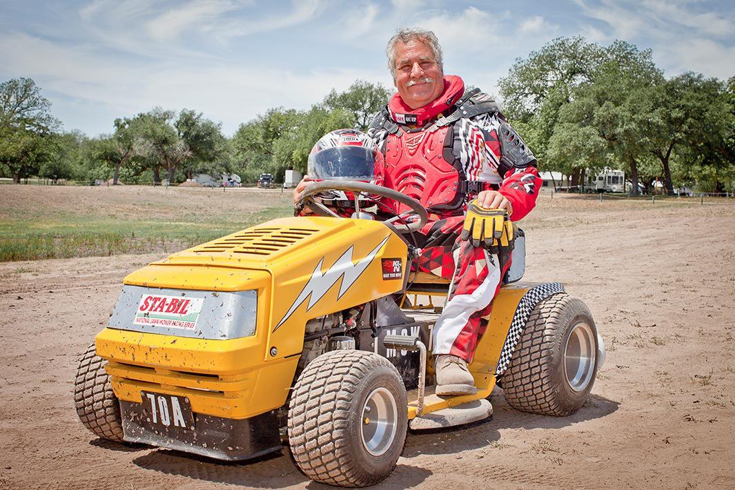 Jennifer Boomer photographs lawn mower races in Texas