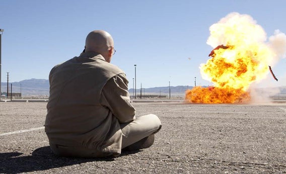 pic Walter White Blowing Up Car breaking bad season 4 episode 7