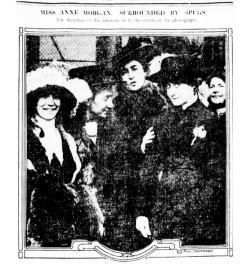 Anne Morgan (center) and Spugs in the New York Tribune, 1913.