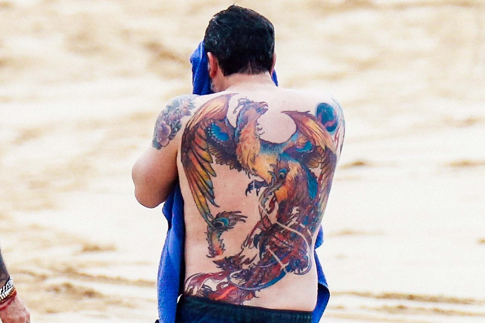 Ben Afflecks phoenix back tattoo Batman actor reveals its fake for a  movie