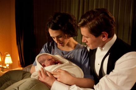 Jessica Brown-Findlay as Lady Sybil and Allen Leech as Tom Branson