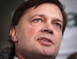 Andrew Wakefield tried to connect the MMR vaccine to Crohn's before ...