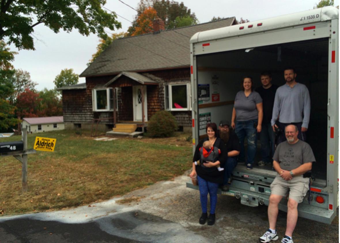 In one of six ‘move-in’ parties on a Saturday in September, Free Staters help the Dubravsky family move into their new home in New Hampshire. 