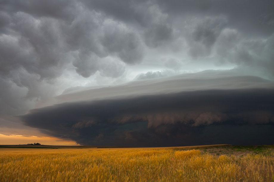 A severe storm races in southwest Nebraska, June 10, 2006