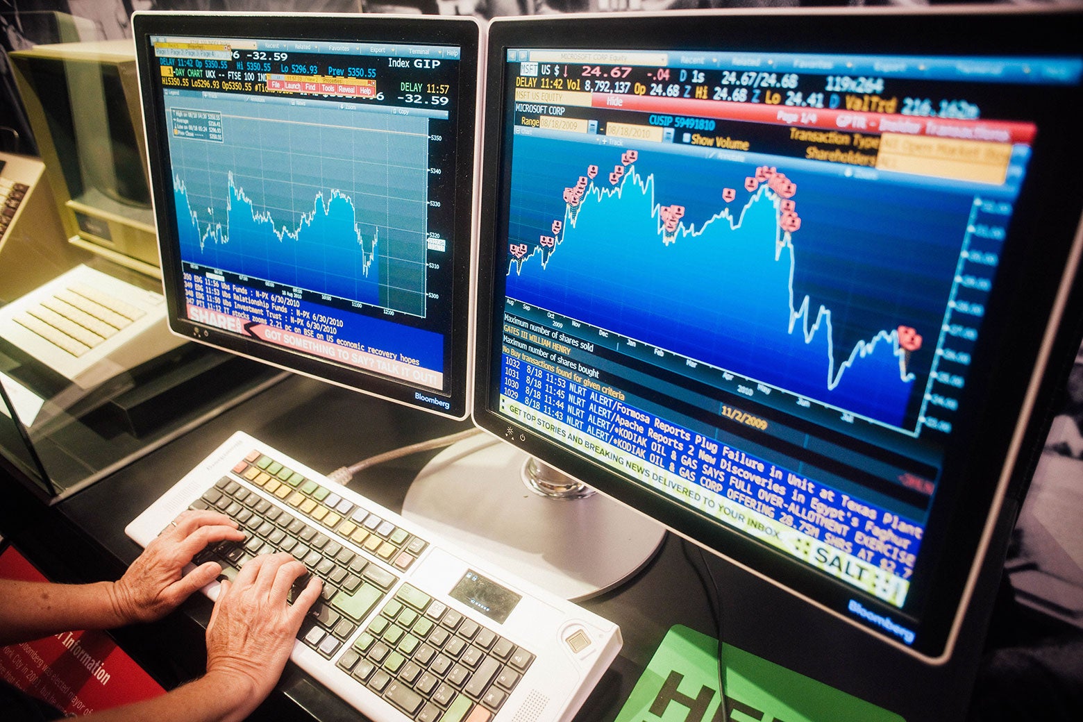 how much does bloomberg terminal cost