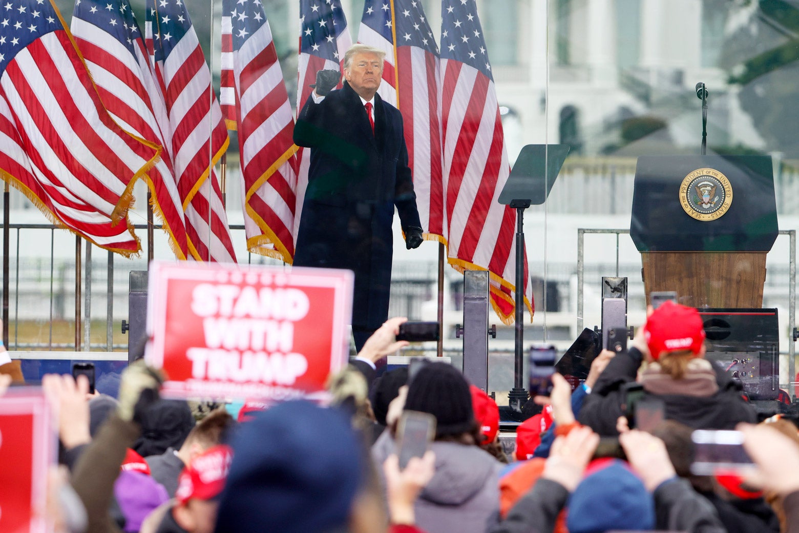 A Terrible Plan to Neutralize Trump Has Entranced the Legal World