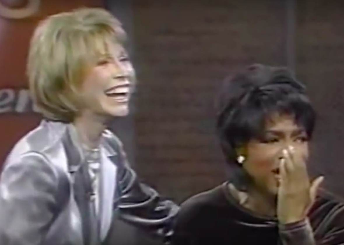 Watch Mary Tyler Moore surprise her biggest fan, Oprah (VIDEO).