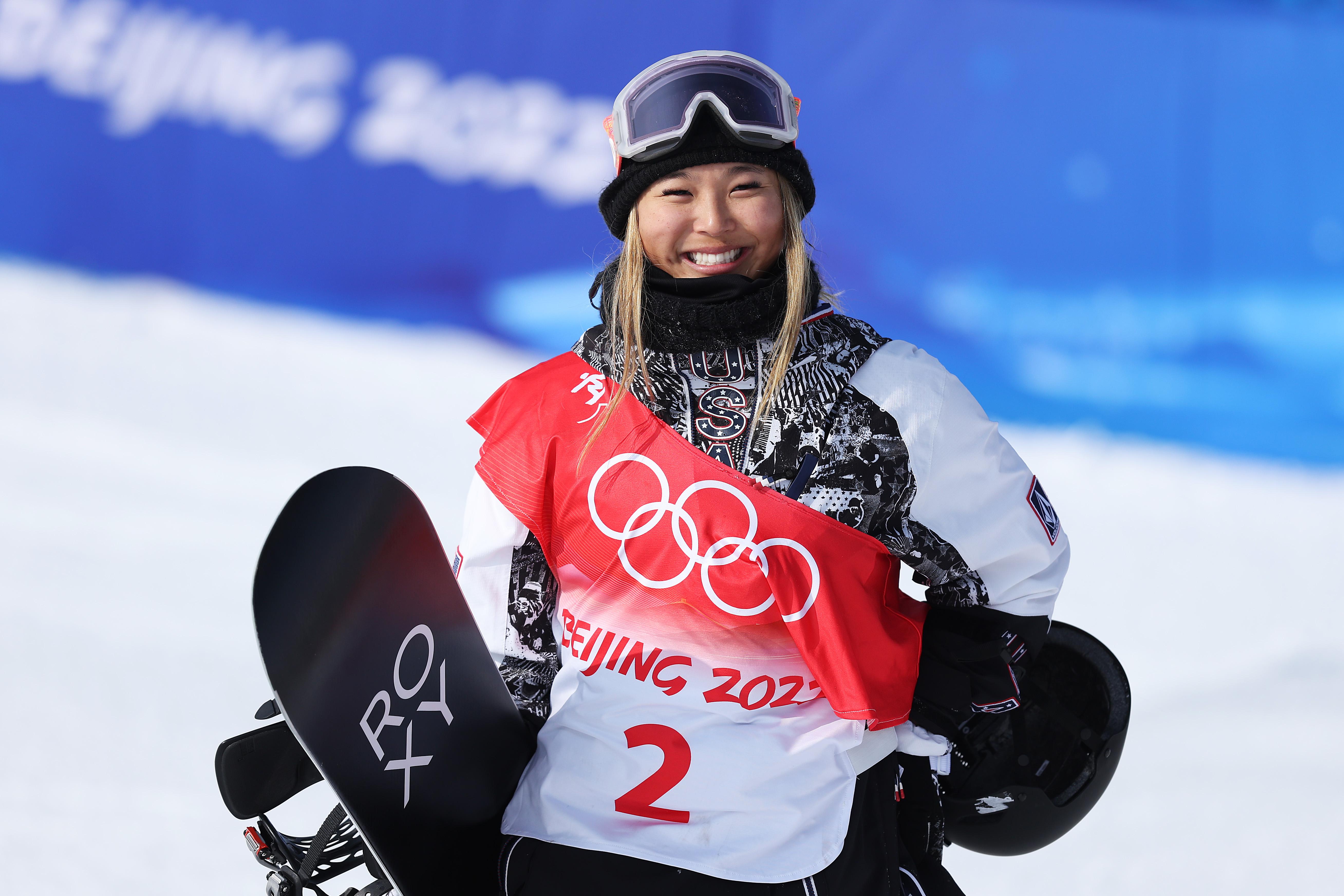 Slut strands at the Winter Olympics Hairstyle is on Chloe Kim