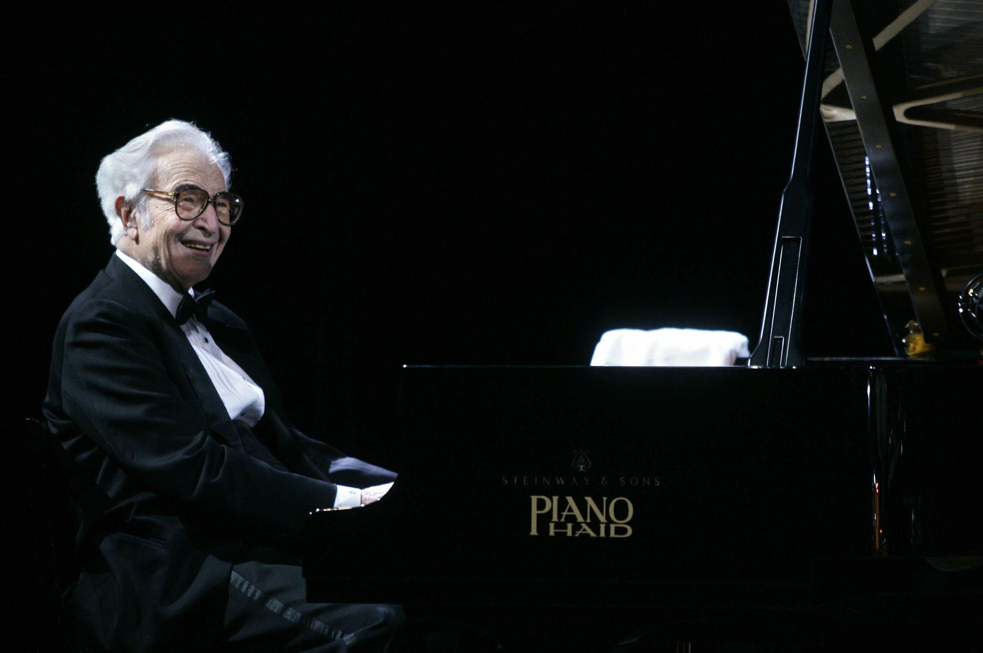 Dave Brubeck died legendary jazz pianist was 91