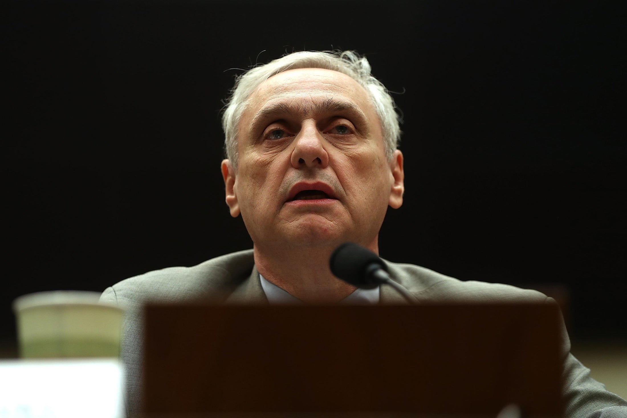 9th Circuit Judge Alex Kozinski resigns following multiple allegations