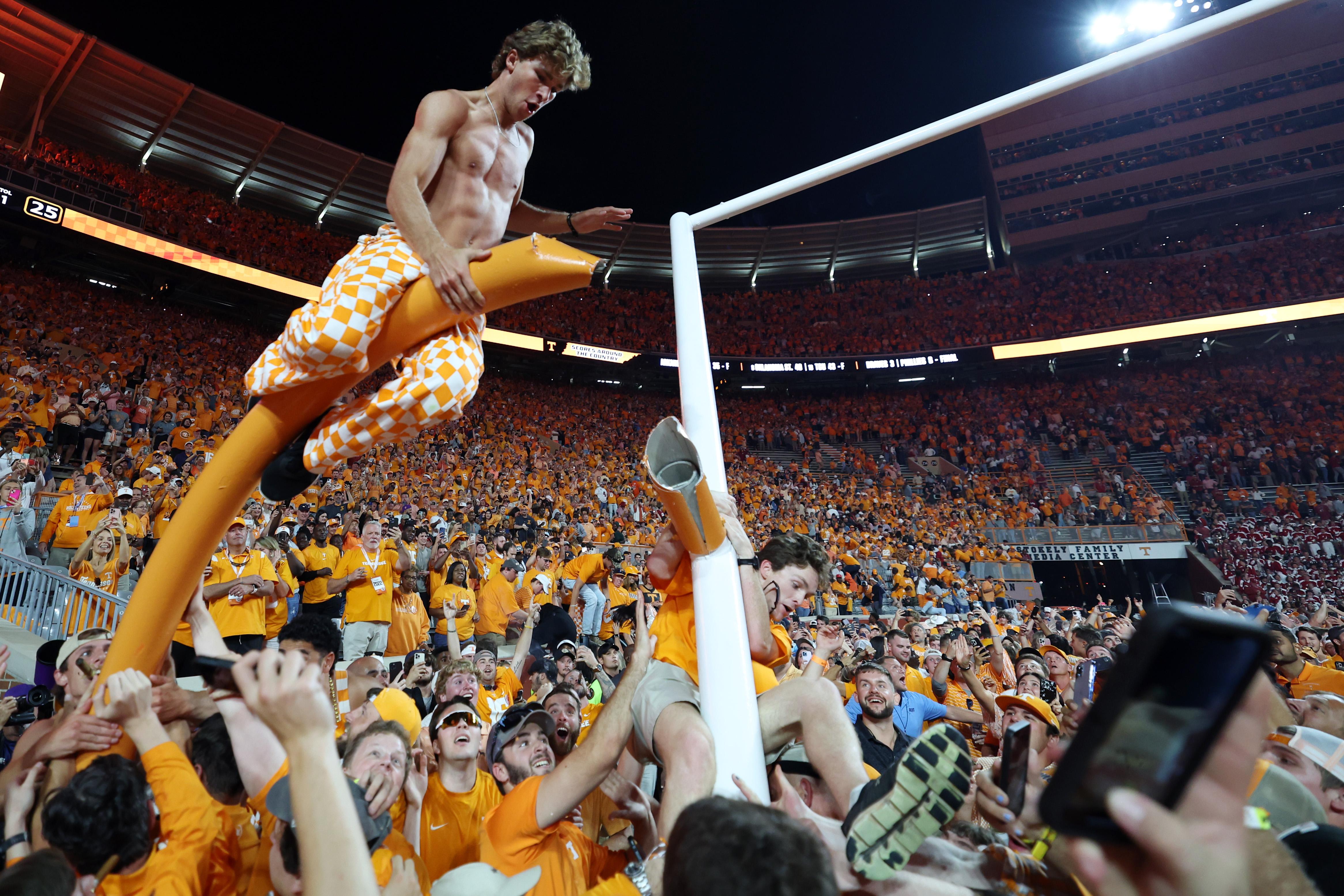 Tennessee Alabama 2022: The Vols Won 52-49. Wow.