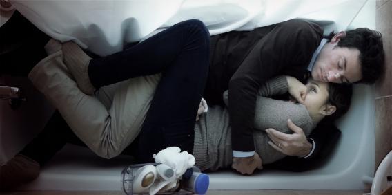 Shane Carruth and Amy Seimetz in Upstream Color