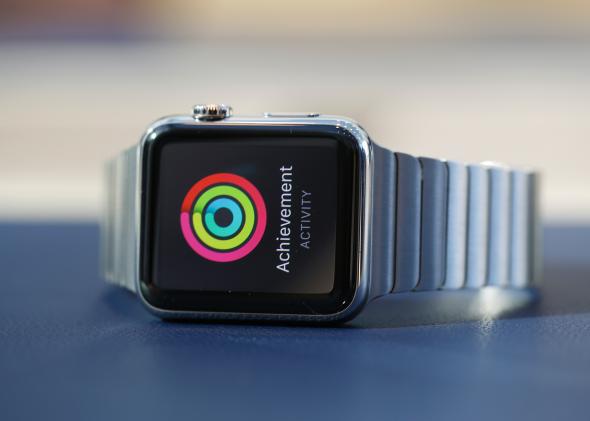 what's the difference between an apple watch with cellular and without