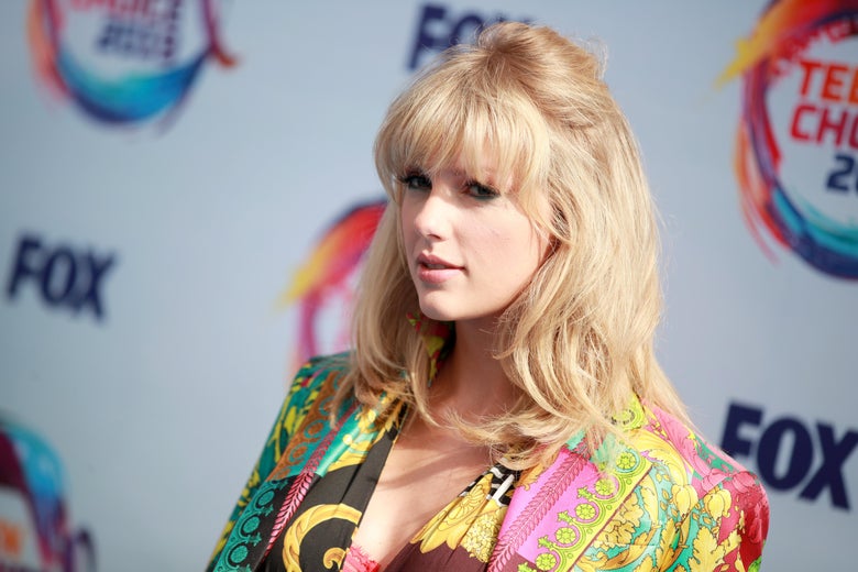Taylor Swift Announces She Will Rerecord Big Machine Label