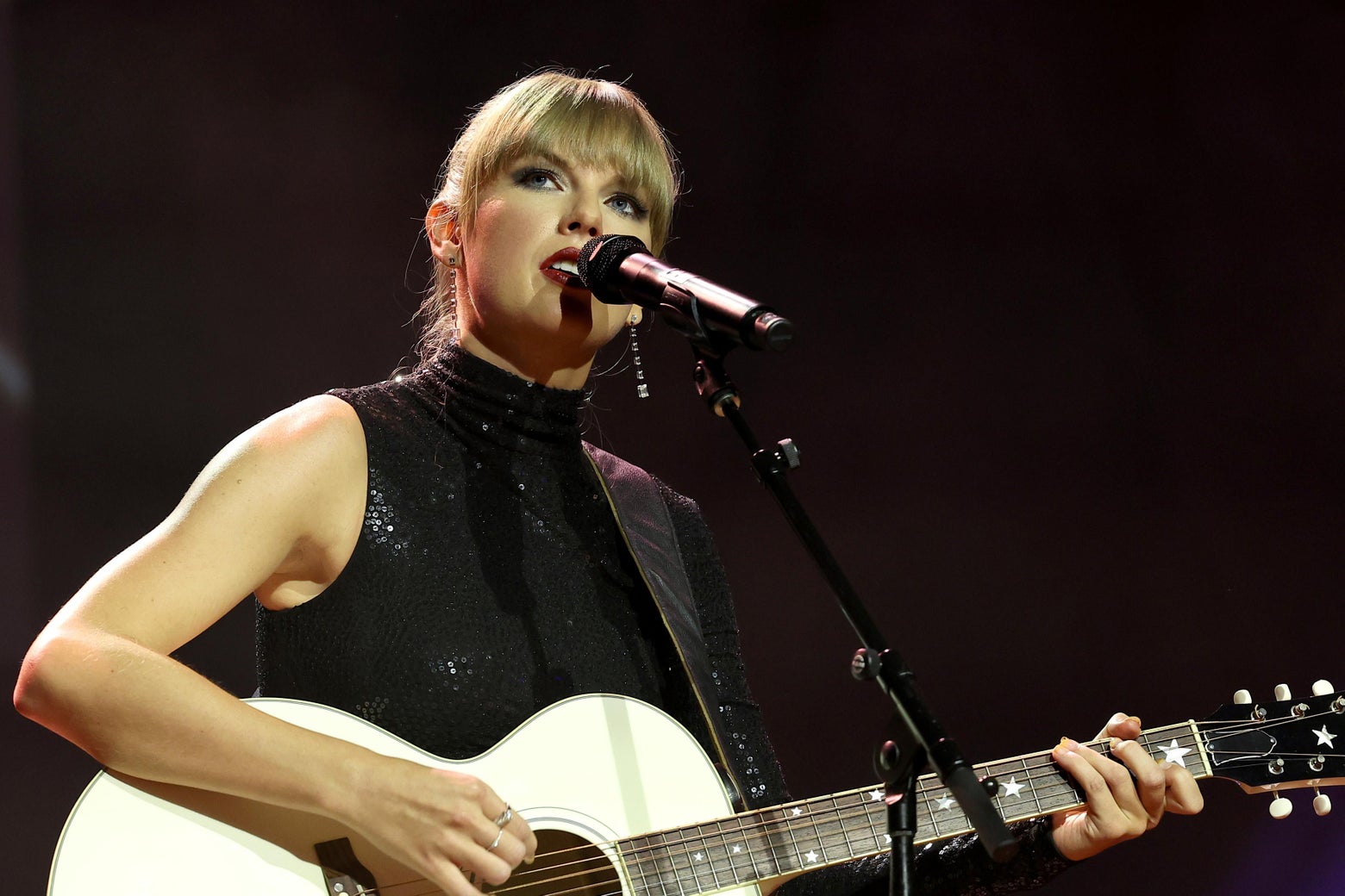 Taylor Swift Is “Pissed Off” About Ticketmaster After Glitches