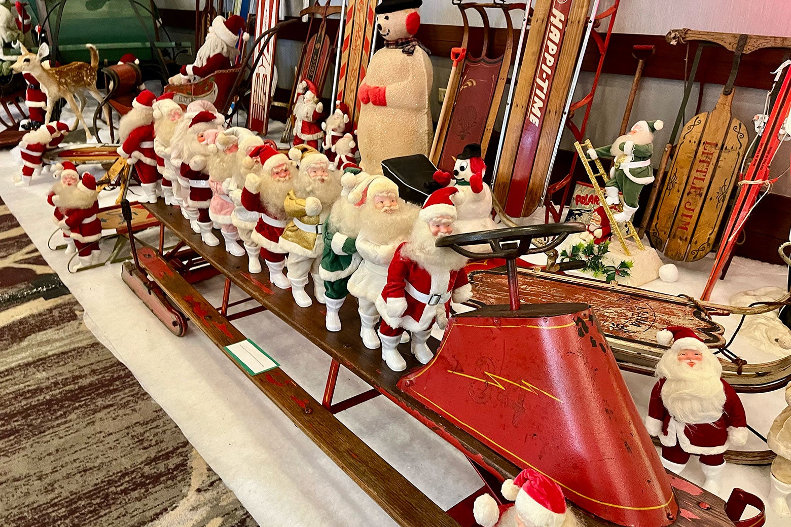 I Found the Nicest Group of People in America. Their Secret Obsession Is Now Mine.