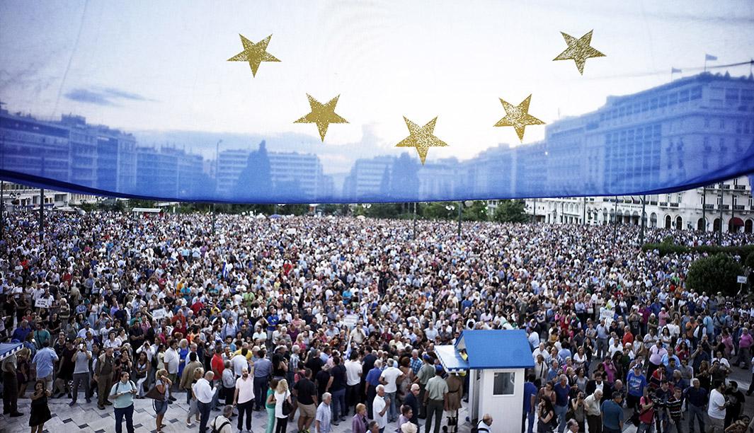 Pro-European Union protesters take part in a rally in front of t