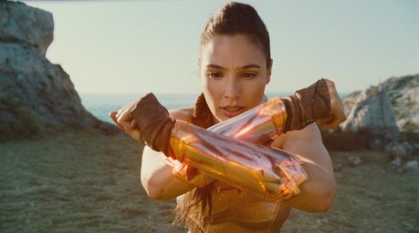 Gal Gadot: Wonder Woman actress receives backlash over Middle East