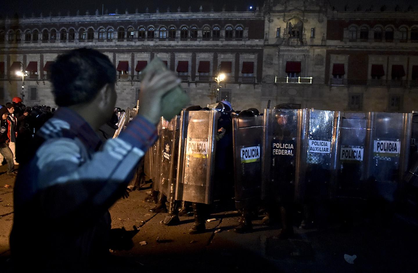 mexico protests ayotzinapa missing students.