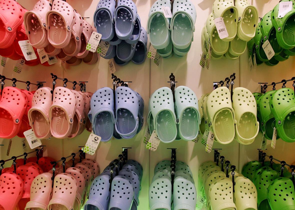 croc looking shoes