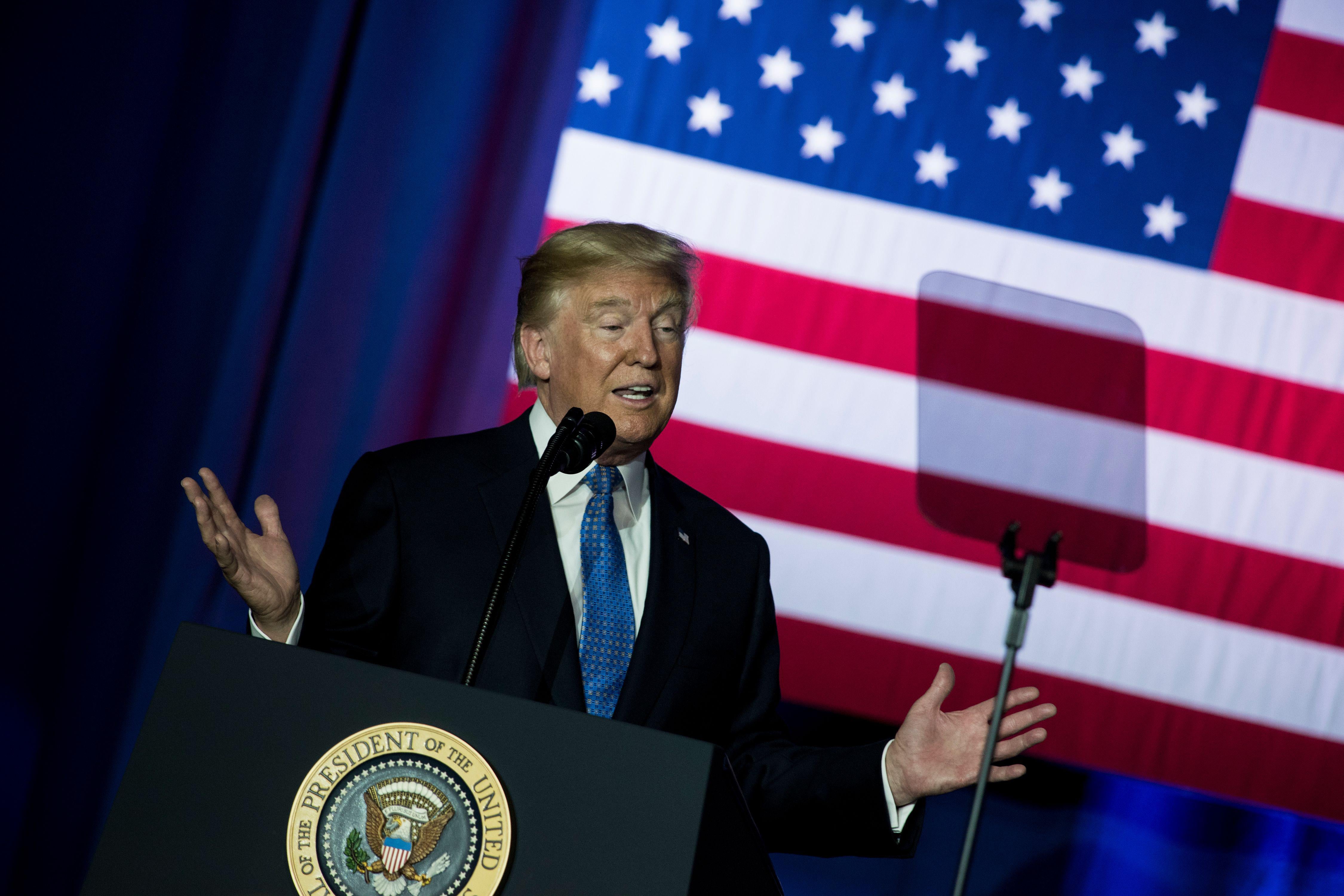 US President Donald Trump speaks about tax reform at the Indiana Farm Bureau building on the Indiana State Fairgrounds September 27, 2017 in Indianapolis, Indiana. / AFP PHOTO / Brendan Smialowski        (Photo credit should read BRENDAN SMIALOWSKI/AFP/Getty Images)